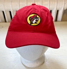 Buc-cees Beaver Hat Baseball Cap Youth Size Gas Station Red Adjustable