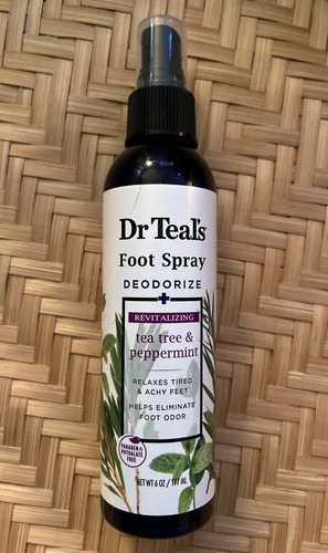 Dr Teal’s Revitalizing Foot Spray, Deodorize with Tea Tree & Peppermint 6 oz.