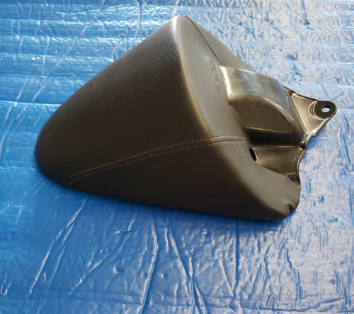 RARE GENUINE HARLEY DAVIDSON REAR PASSENGER SEAT COWL RDW-92/61-0067 - Picture 2 of 8
