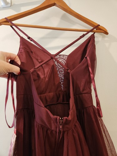 Emerald Sundae Formal Dress Tulle Maxi Maroon Floor Length Women's Size 9 - Picture 4 of 10