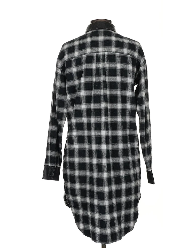 Banana Republic Womens Plaid/Flannel button down shirt New w/o tags SZ 4 - Image 2 of 4