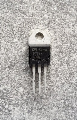 BTB24-600B Triac Thyristor 600V 25A TO-220 Menge Wählbar 1-10 Stück