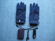 Beheizbare Handschuhe Gr. M NEU blau mit Hama Powerbank NEU 10000 mAh Top Top.