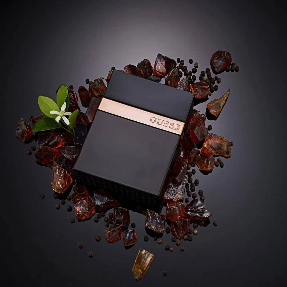 Guess Seductive Homme Noir de Guess EDT spray 3,4 oz Foto 3 de 4