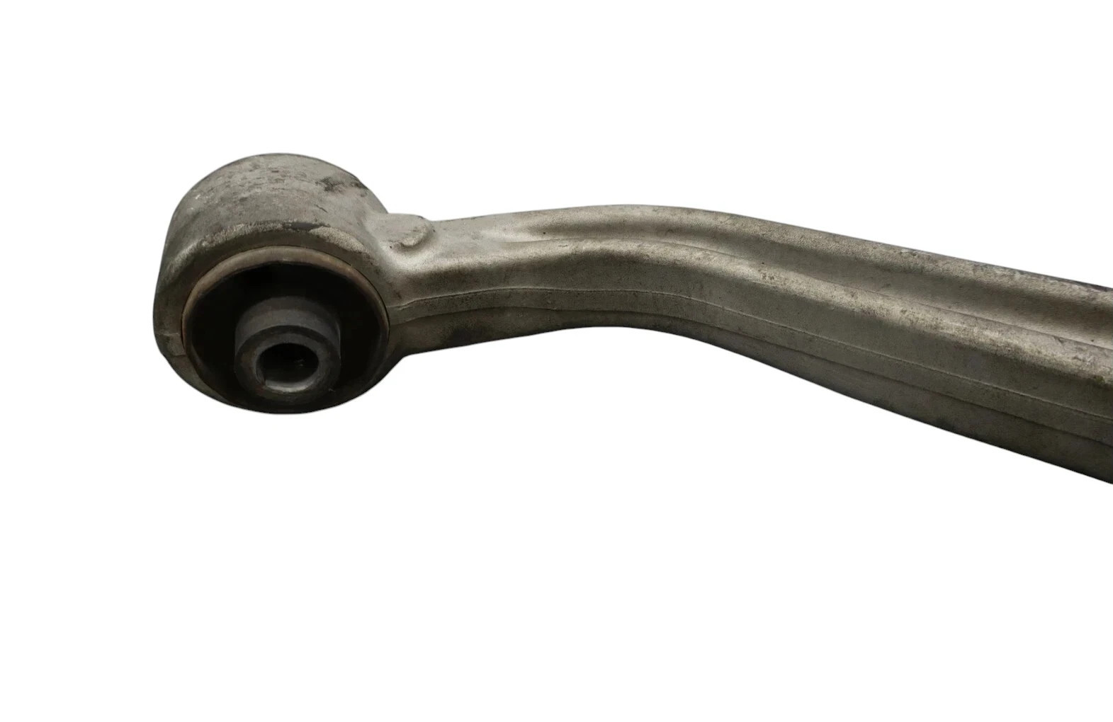 Maserati Ghibli 2014-2017 Front Right Upper Control arm P/N 06700041860