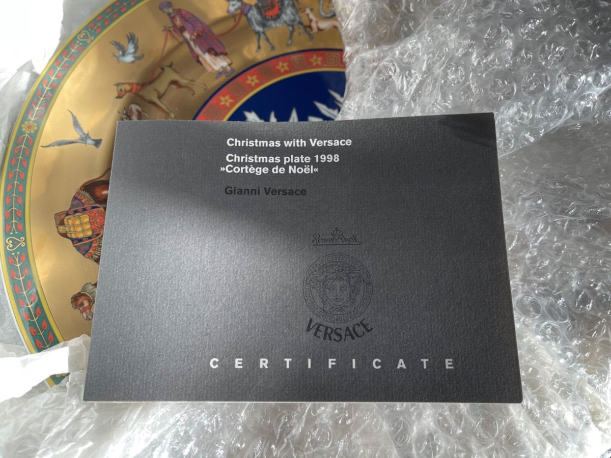 ROSENTHAL X VERSACE CORTÈGE DE NOEL CHRISTMAS PLATE 1998 UK