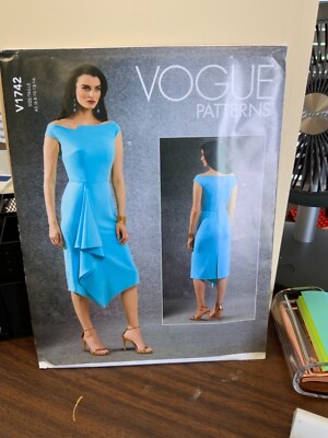 Vogue Pattern V1742 PLUS SIze DRESS 3 STYLES Size 14 16 18 20 22  uncut pattern