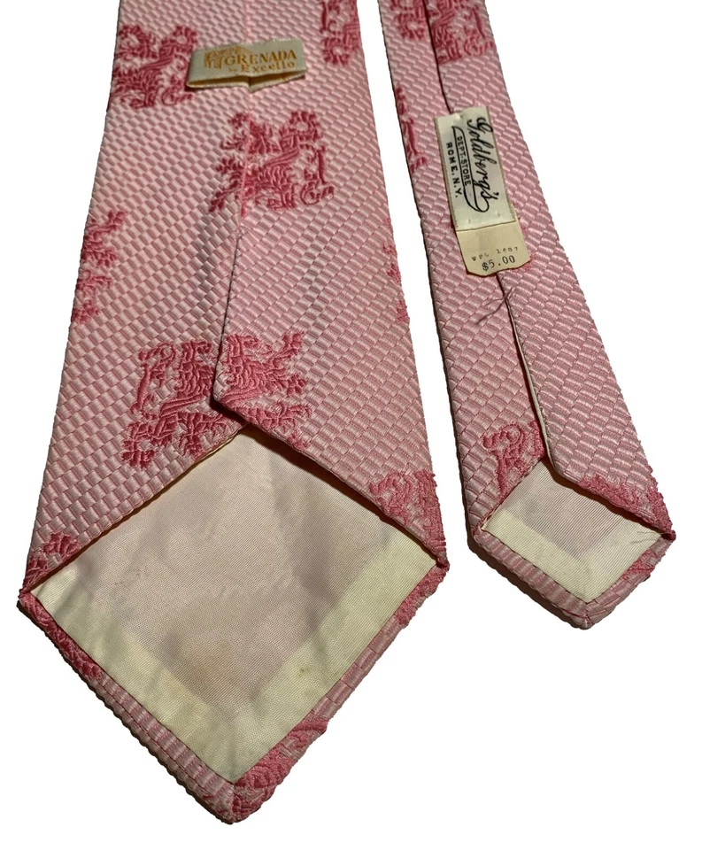 GRENADA by EXCELLO Vintage Años 70 Para Hombre Texturizado Poli Corbata Ancha Rosa Grifo Rampante Foto 3 de 4