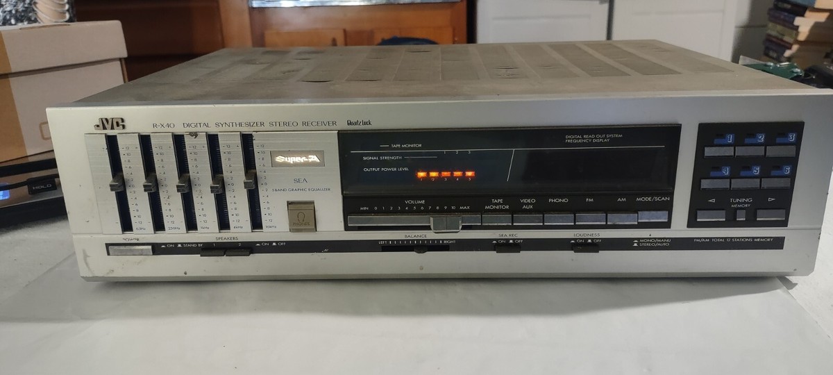 JVC R-X-40 VTG Digital Synthesizer Stereo Receiver 12