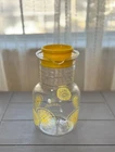 Pyrex Corning 3515 1.5 Qt Juice Carafe Pitcher w Lid Lemon Yellow VTG