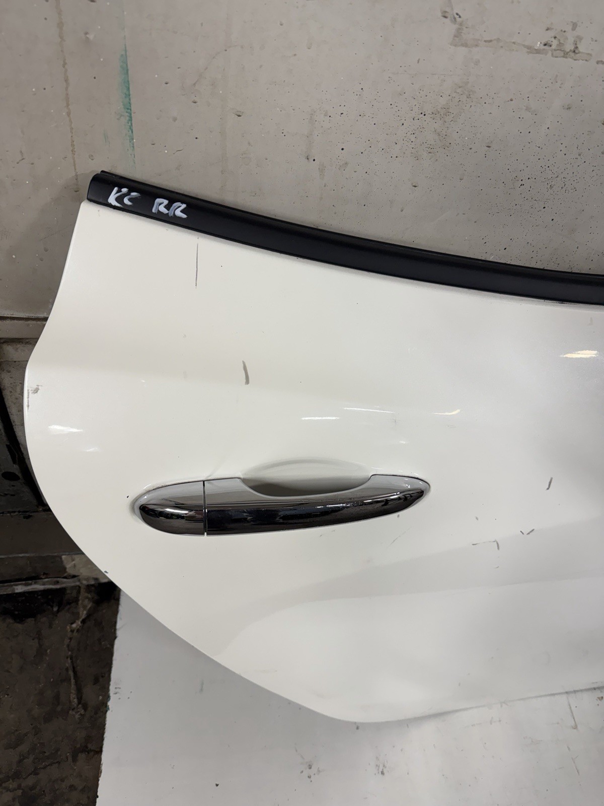 2014 - 2024 MASERATI GHIBLI REAR RIGHT PASSENGER SIDE DOOR SHELL OEM WHITE 