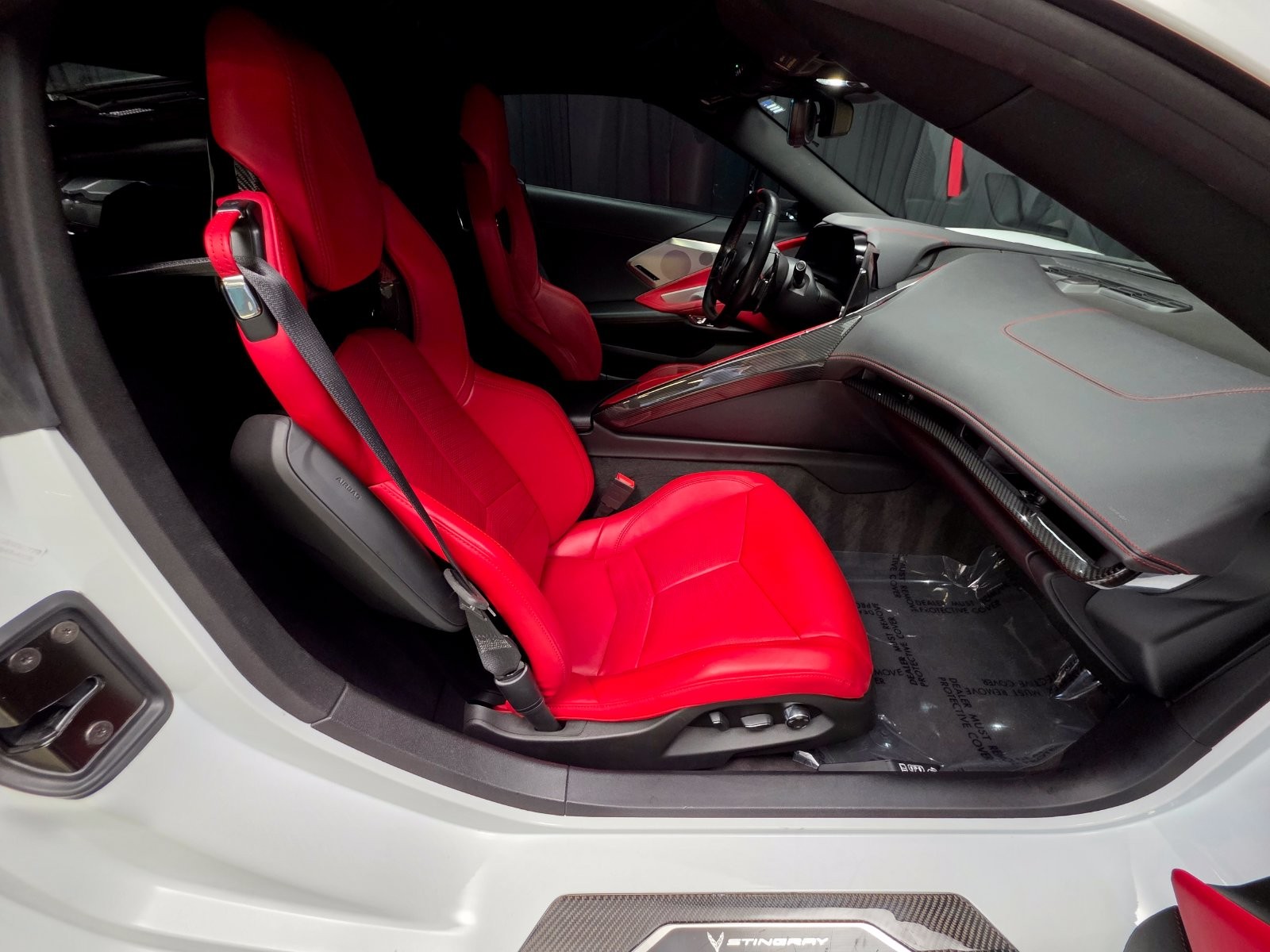 2020 Arctic White Chevrolet Corvette   | C8 Corvette Photo 2