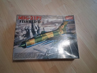 Academy 2166 Mig 21 PF Fishbed D