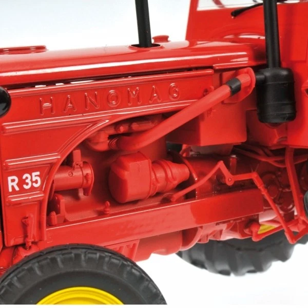 Minichamps 1/18 TRATTORE HANOMAG R35 FARM TRACTOR WITH ROOF 1955 ROSSO - Immagine 2 di 4