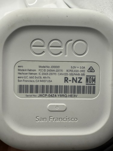 Eero Dual Band Mesh Wi-Fi Router Przedłużacz sygnału 3-pak System sieciowy J010001 - Zdjęcie 2 z 2