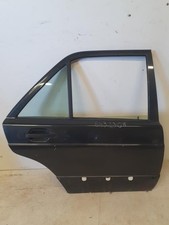 Porte arrière et accessoires Mercedes 190
