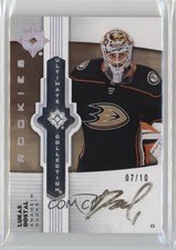 2022-23 Ultimate Collection Emblems Rookies Platinum 7/10 Lukas Dostal Auto 5h0