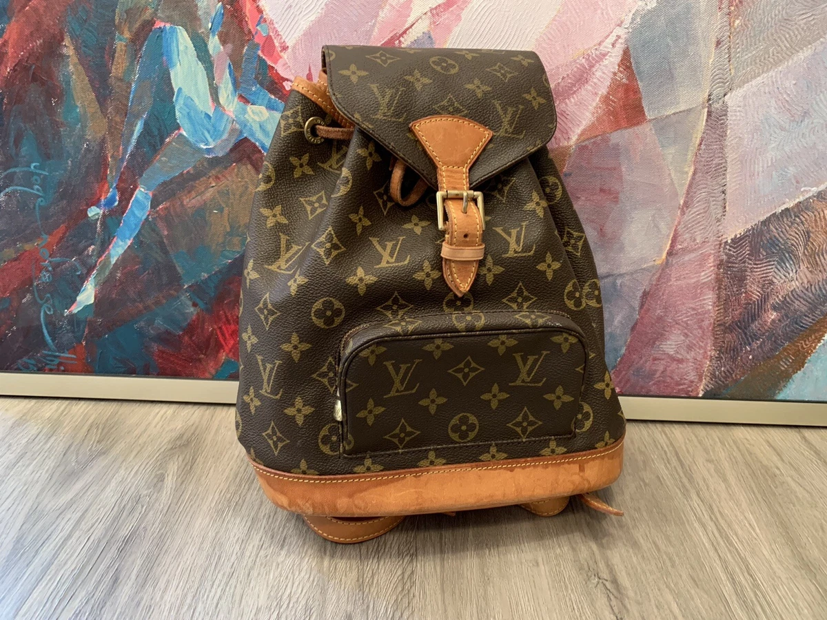 Louis Vuitton Authentic Vintage Montsouris PM Backpack Large Size