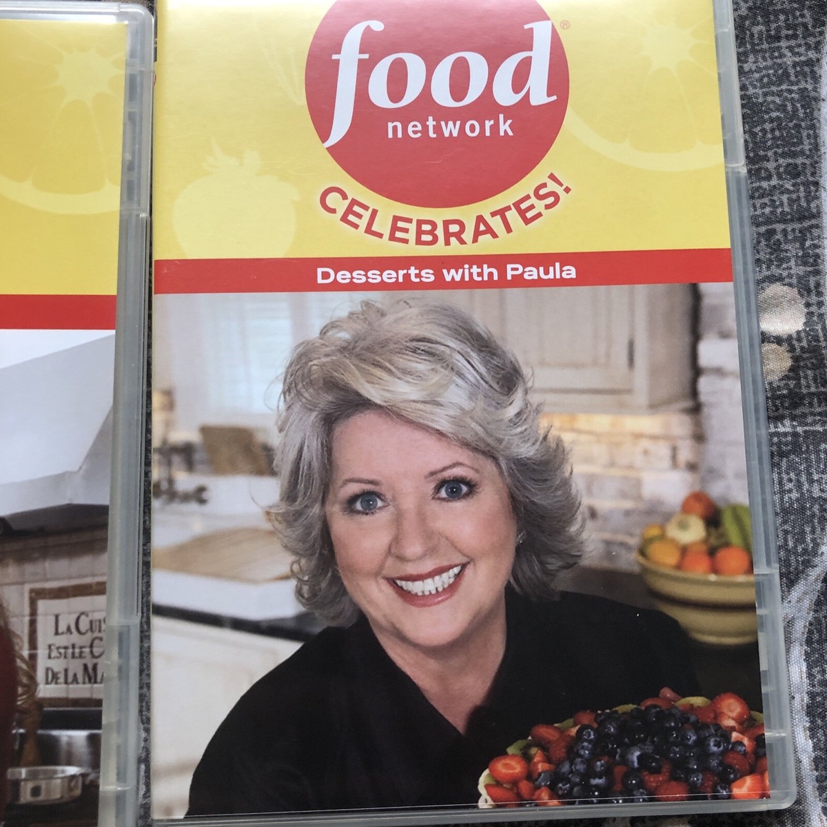 (未使用･未開封品)Food Network: Celebrates Chocolate &amp; Sweets [DVD] DVD - Food Network: Celebrates! Chocolate and Sweets (DVD