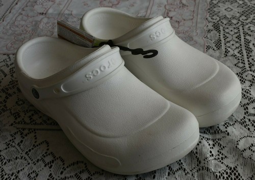 crocs bistro work shoes