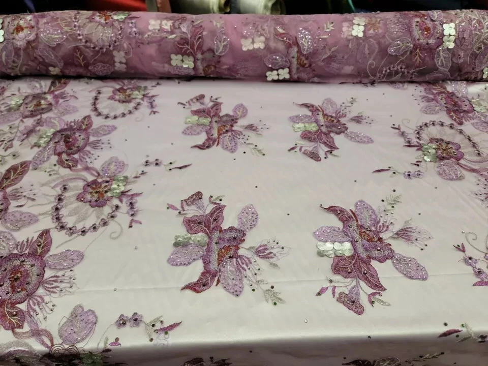 Сиреневая кружевная ткань с 3D виниловой цветочной вышивкой: продается в ярдах - модная - Изображение 2 из 4