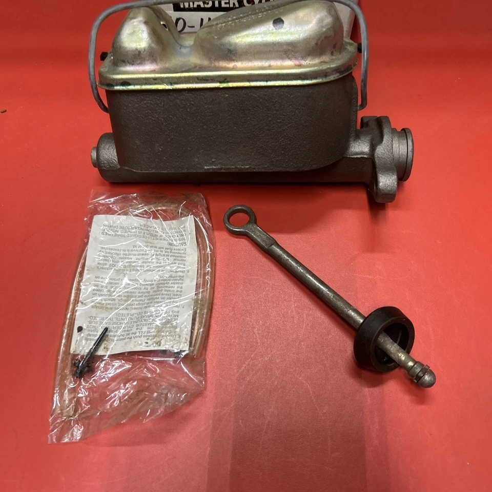 Cilindro mestre de freio 10-1667 (remanufaturado) - Imagem 2 de 4