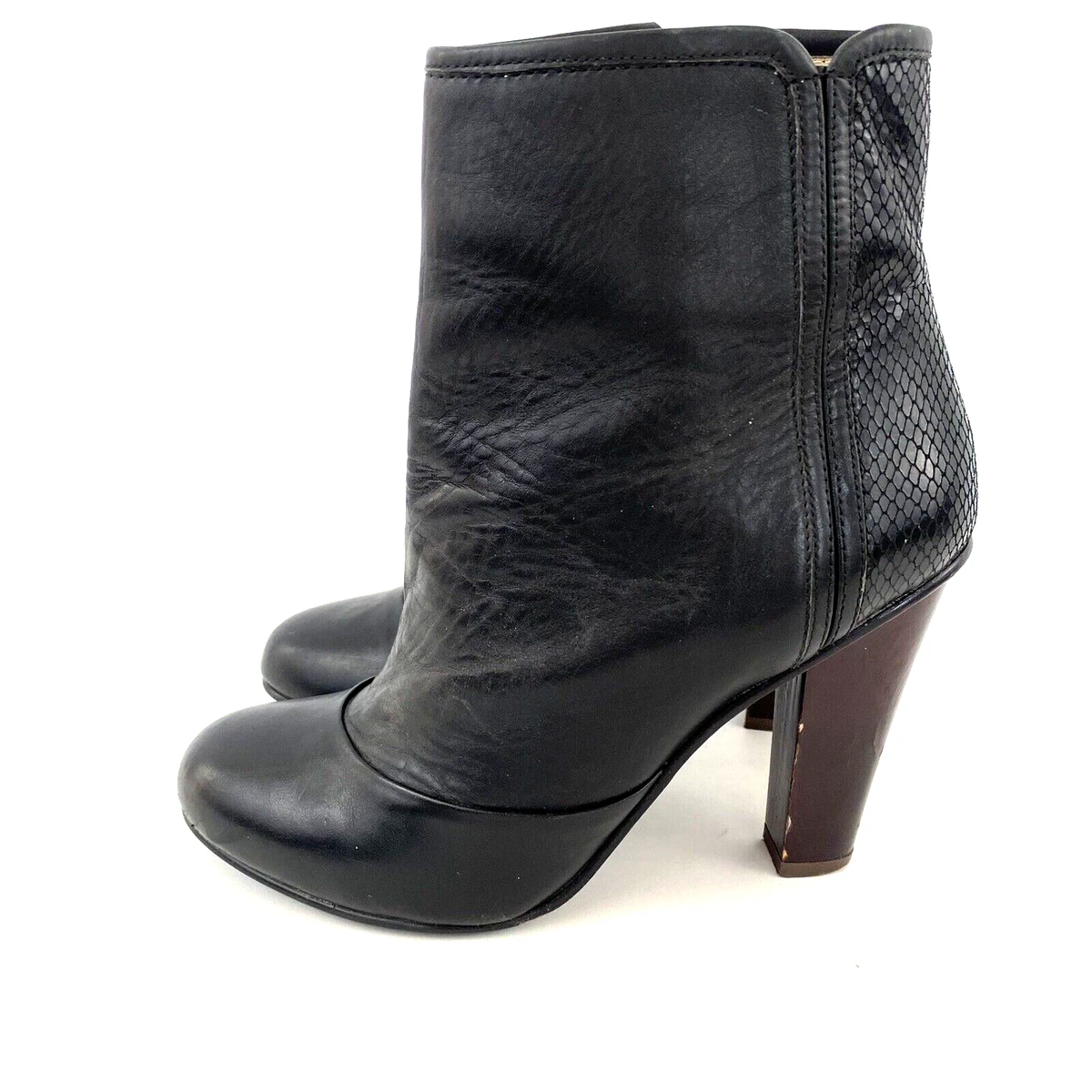 Uterque boots cheap
