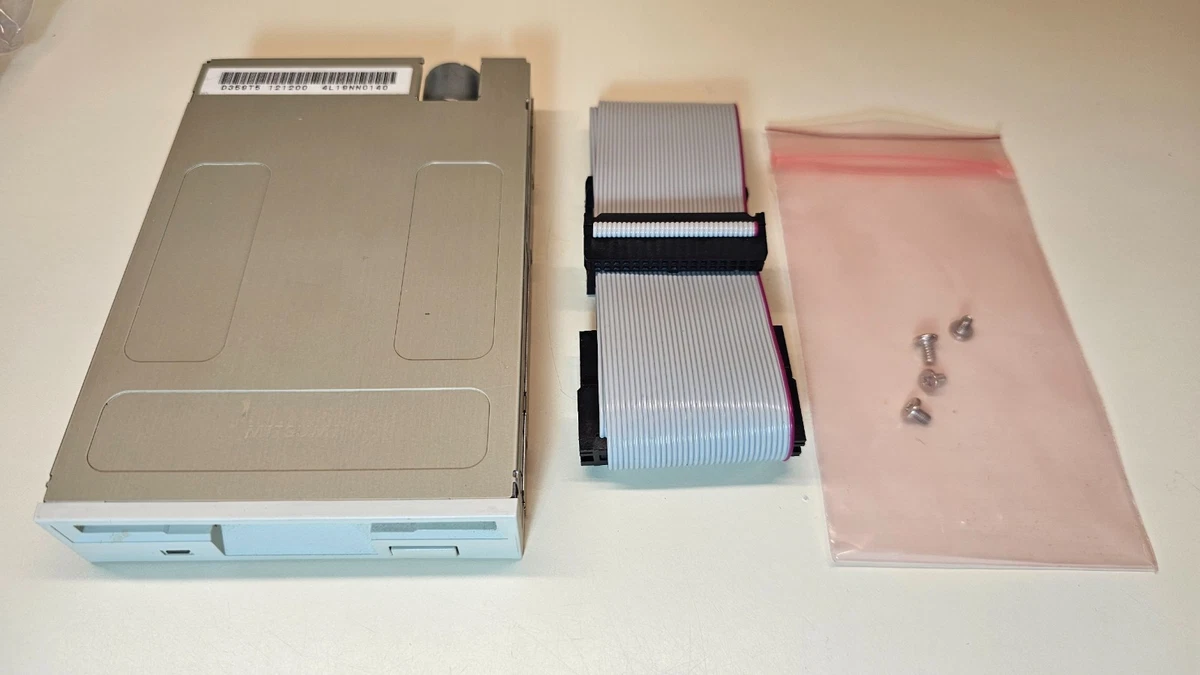 Mitsumi 3 1/2 in Floppy Drives Drives for sale - eBay Mitsumi 3 1/2 in Floppy Drives Drives for sale - eBay