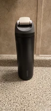 Owala FreeSip 24oz Stainless Steel Water Bottle good condition 