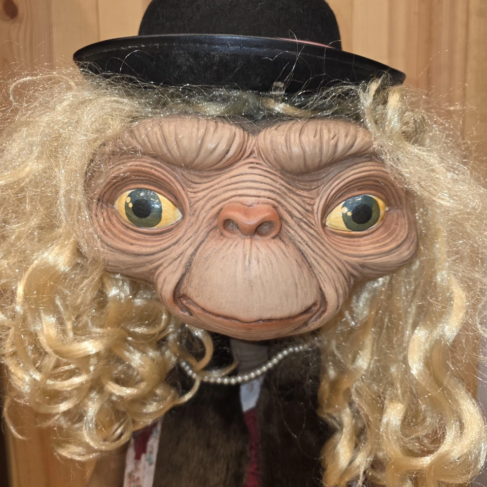 NECA E.T. Réplica de utilería de marionetas acrobacias Foto 2 de 4