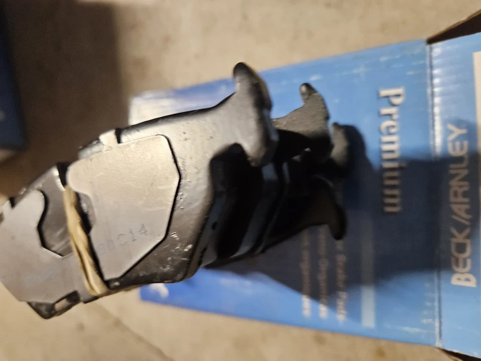 NUEVO BECK/ARNLEY 082-1444 Pastillas de freno traseras para 86-94 Jaguar XJS/XJ6 Foto 4 de 4