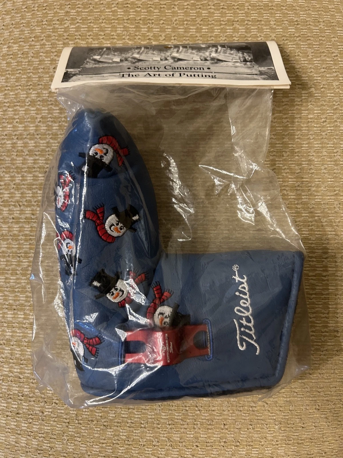 Scotty Cameron Dancing Snowmen Blade Headcover and Divot Tool New