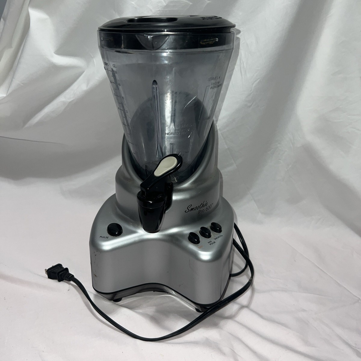Back To Basics Pro 600 Black Smoothie Maker 430 Watt - Works Great