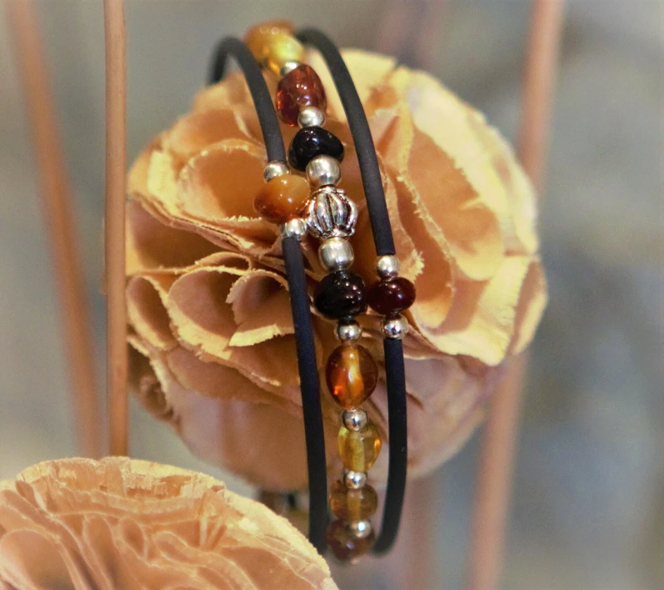 Brazalete ámbar báltico alambre de memoria Foto 2 de 4