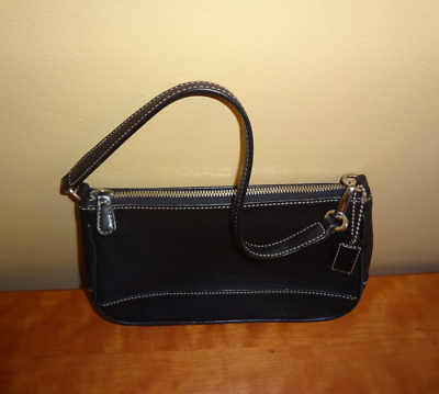 Vintage Coach Hampton Black Leather Demi Baguette Shoulder Bag