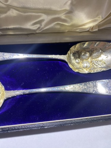 Antique Sterling Silver Repousse Berry/Fruit Spoon - 9 Inches - Picture 4 of 14