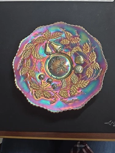 Three Fruits Base Amethyst Carnival Glass Bowl Exc!