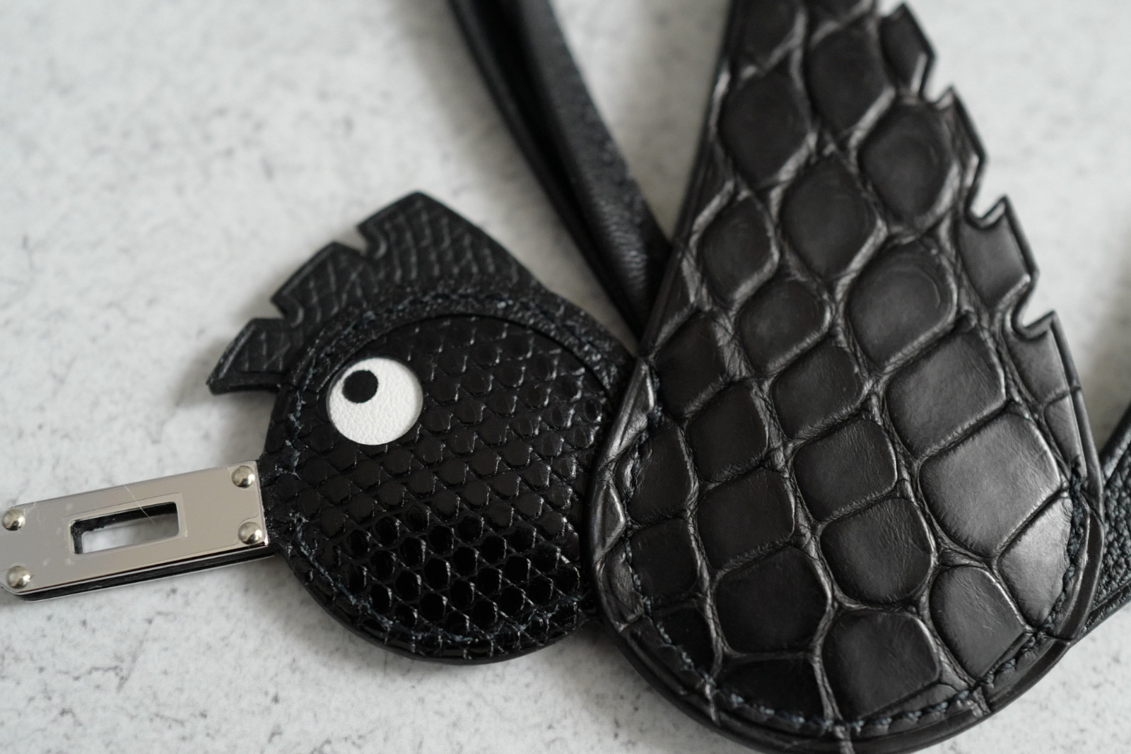 Hermès Birdy Charm Noir Alligator/Lizard/Epsom Calfskin Palladium Hardware image 8