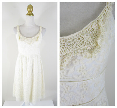 long sleeve lace dress cream White Lace Long Sleeve Maxi Dress – shopaleena
