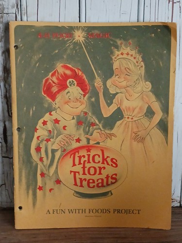 Old Vintage 4-H Food Magic Tricks for Treats HALLOWEEN Cook Book Fun With Food