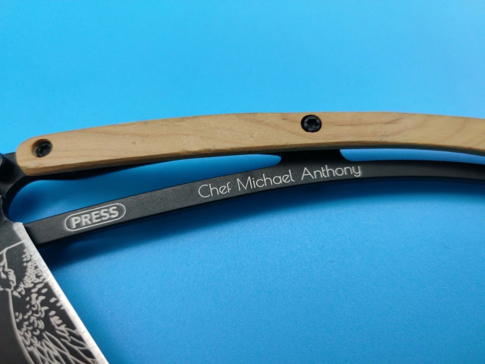 Deejo - Deejo 37G Wood & Black Chef Michael Anthony - Knife - Image 2 of 4