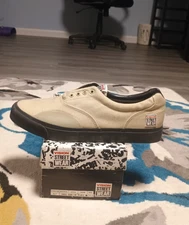 Vision street wear skateboard Shoes Size 11.5 nos gator deck wheels mens vintage