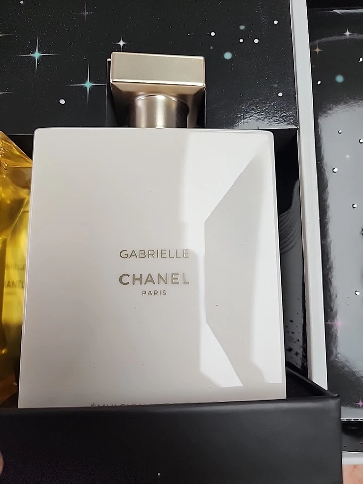 Chanel Gift Set Gabriella Shower Gel 200ml+body Lotion 200ml - Image 3 of 4