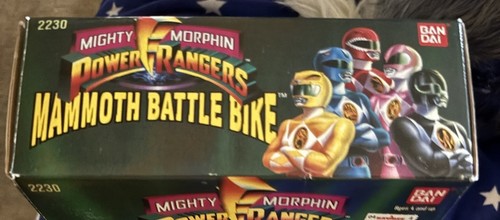 Bici da battaglia MMPR Mammoth 1993 con auto laterale e power ranger nero - Foto 5 di 7