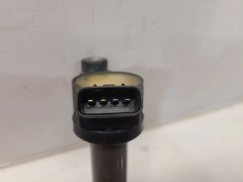 Bobina de encendido Toyota Highlander 2004-07 (3,3 L/VIN P)  Foto 2 de 4