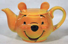 RARE 2000 CARDEW MINI 4" TALL DISNEYS SHOWCASE WINNIE THE POOH FACE TEAPOT DBPF