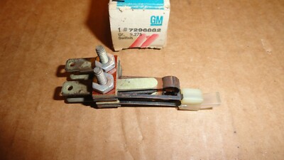 NOS 1966 PONTIAC ATC AIR CONDITIONING CLUTCH & RELAY CONTROL SWITCH 7296882
