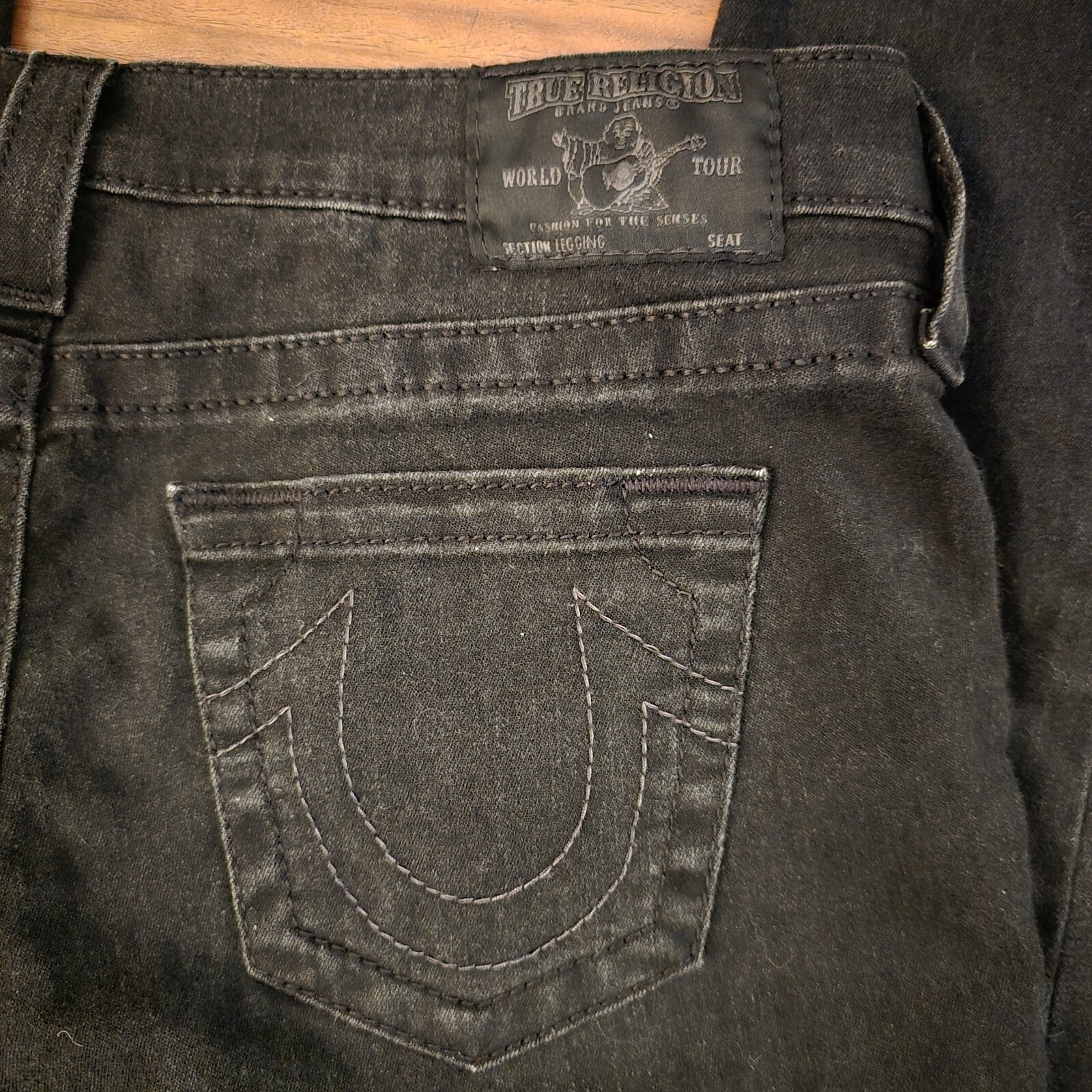 True Religion DIBD Quest Black Legging Jeans Size 32 RN#112790 Destroyed Knees thumbnail 6