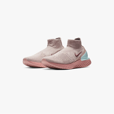 Nike WOMEN'S Rise React Flyknit SIZE FITS MEN'S 10
