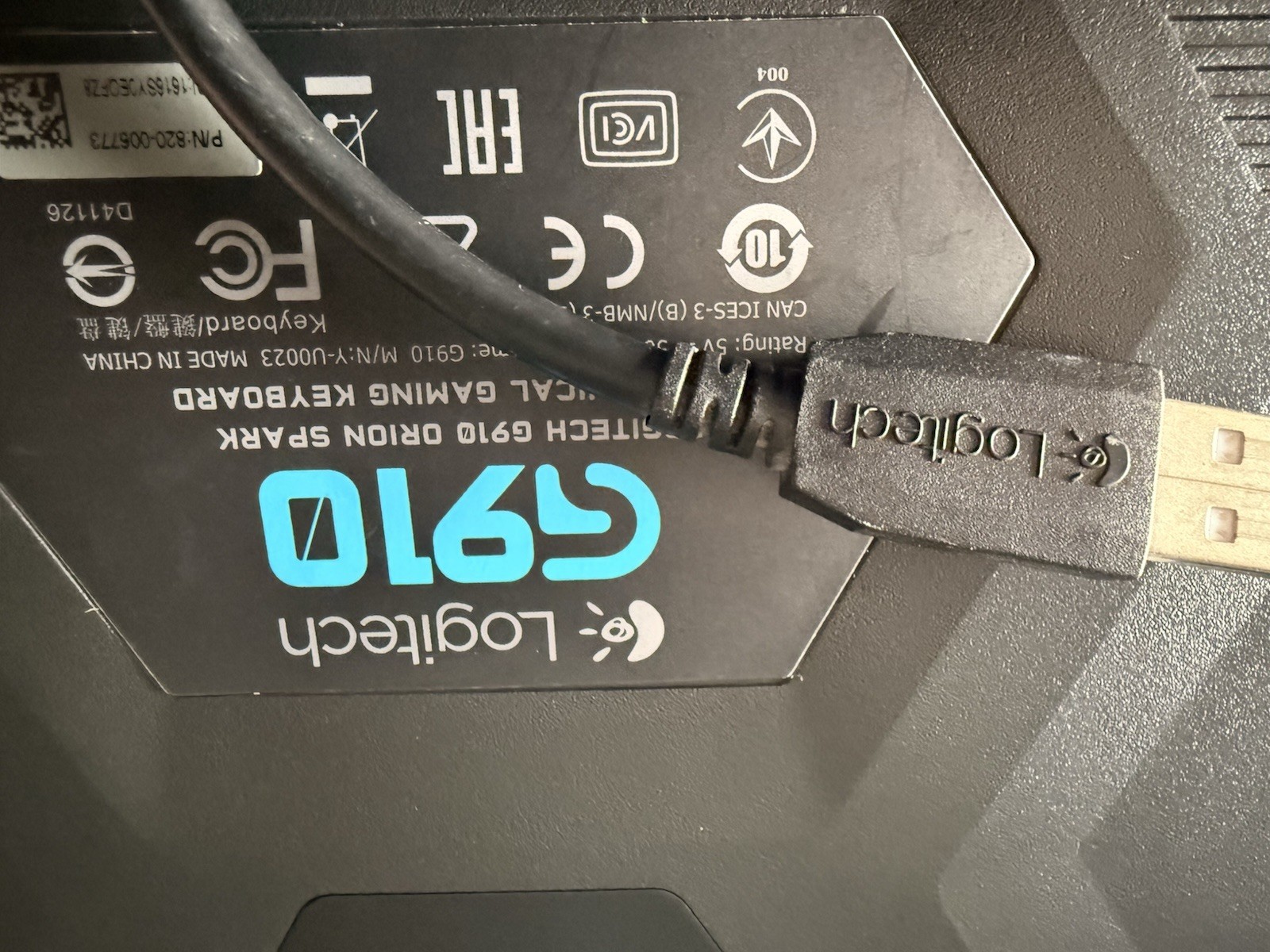 Logitech Orion Spectrum Mechanical RBG Gaming Keyboard 9